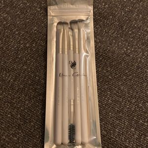 Beau Gachis Bamboo Brush Set